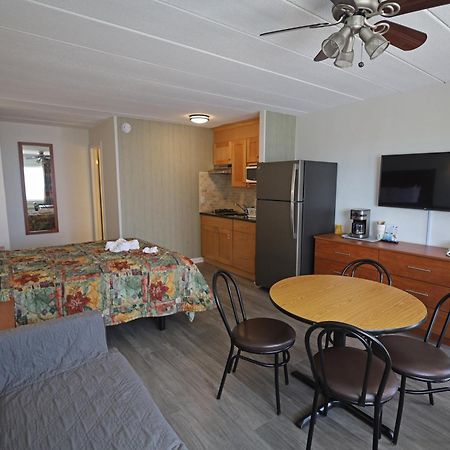 Compass Family Resort Wildwood Crest Exterior photo
