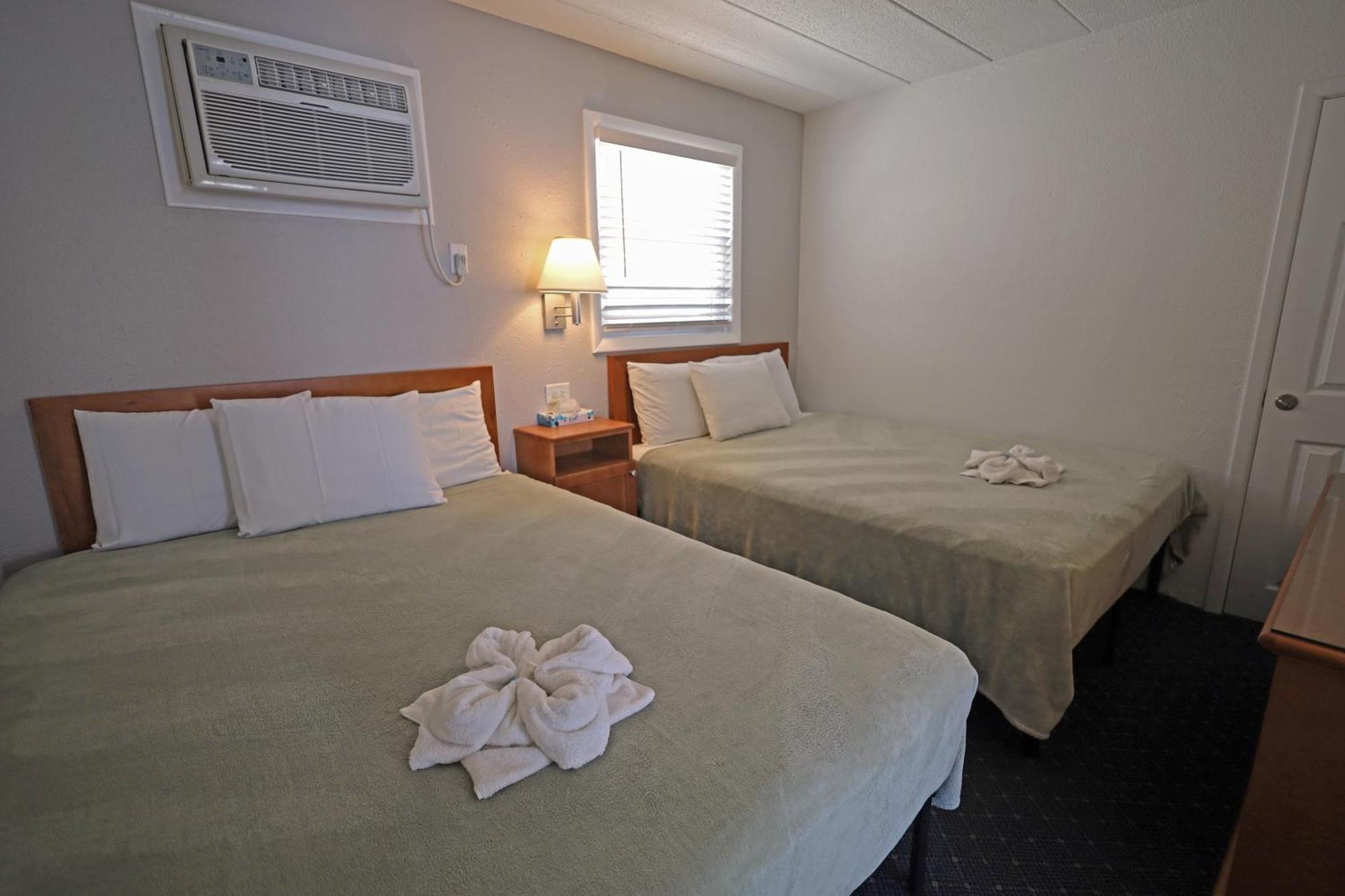 Compass Family Resort Wildwood Crest Exterior photo