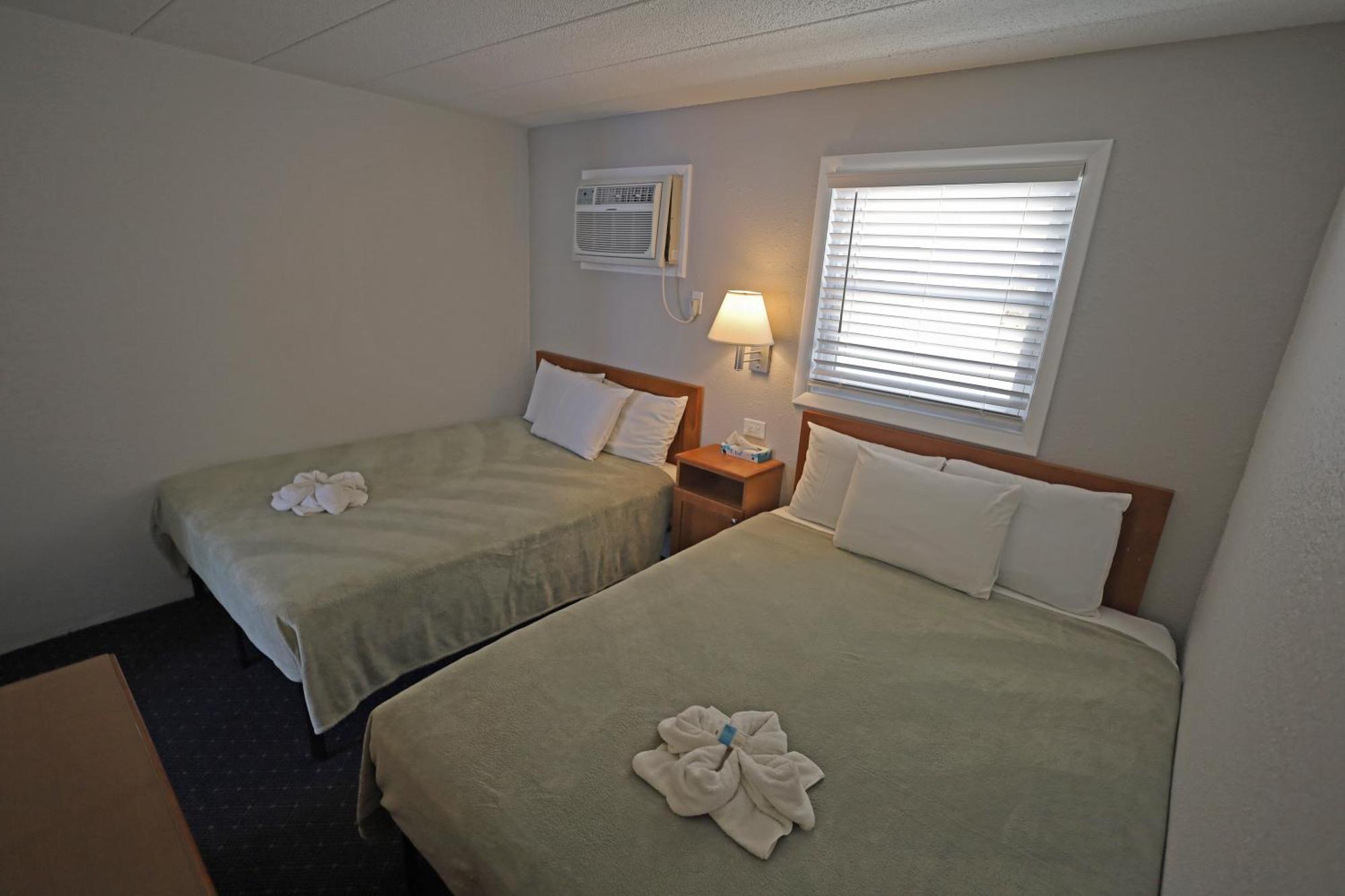 Compass Family Resort Wildwood Crest Exterior photo
