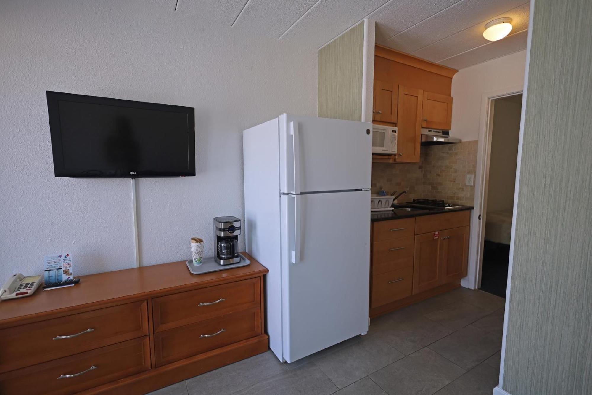 Compass Family Resort Wildwood Crest Exterior photo
