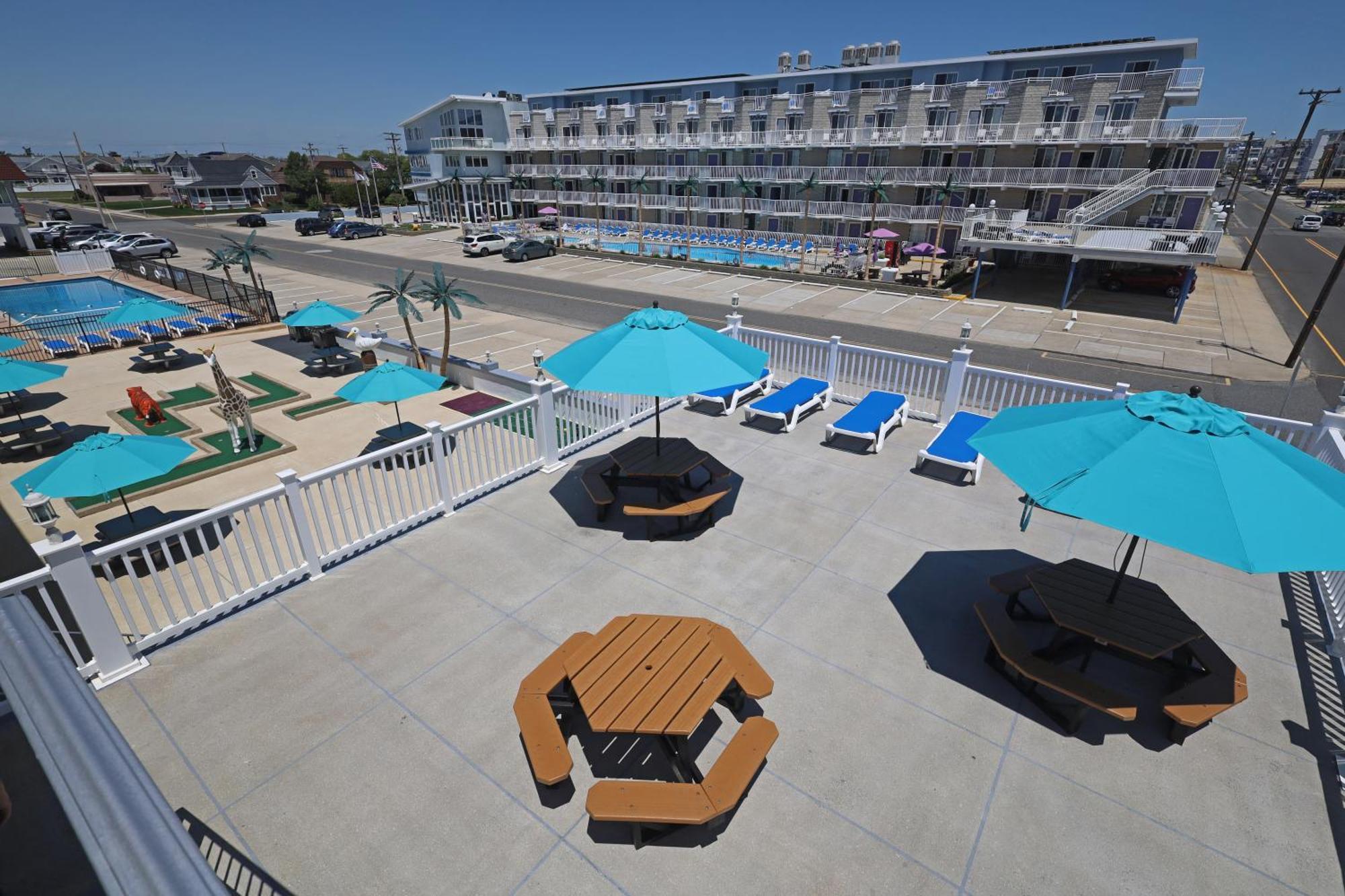 Compass Family Resort Wildwood Crest Exterior photo